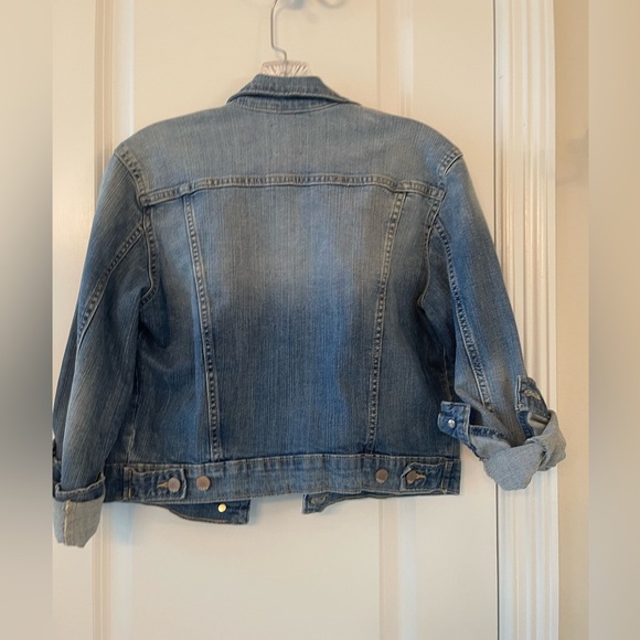 Cropped denim jean jacket from Gap size M - Picture 3 of 3